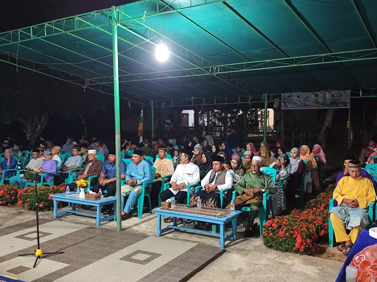 Sinergi Syiar Quran dan Halalbihalal, Ustadz Mustaqim Isi Tausiyah Penutupan MTQ Desa Batu Gajah